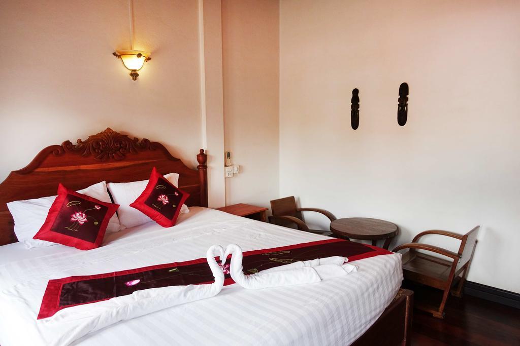 Villa Rattanakon Luang Prabang Exteriör bild