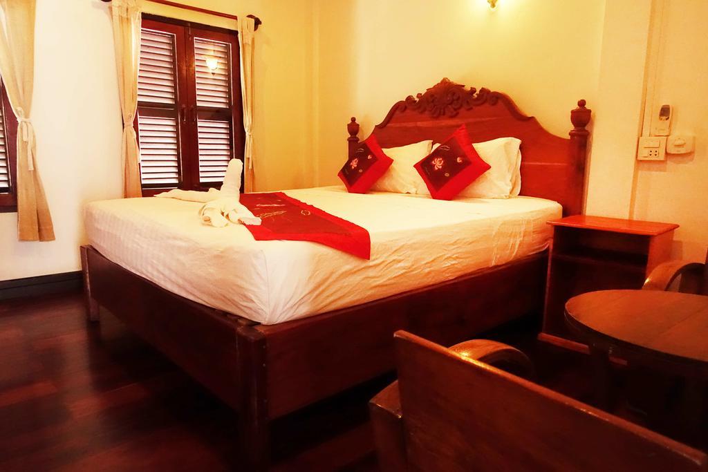 Villa Rattanakon Luang Prabang Exteriör bild