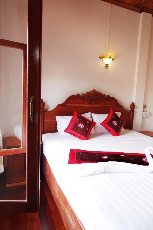 Villa Rattanakon Luang Prabang Exteriör bild