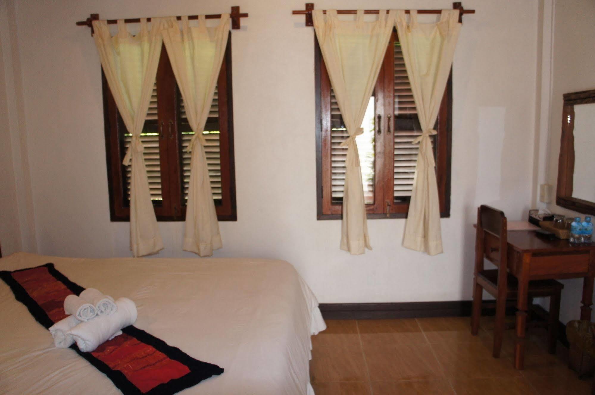 Villa Rattanakon Luang Prabang Exteriör bild